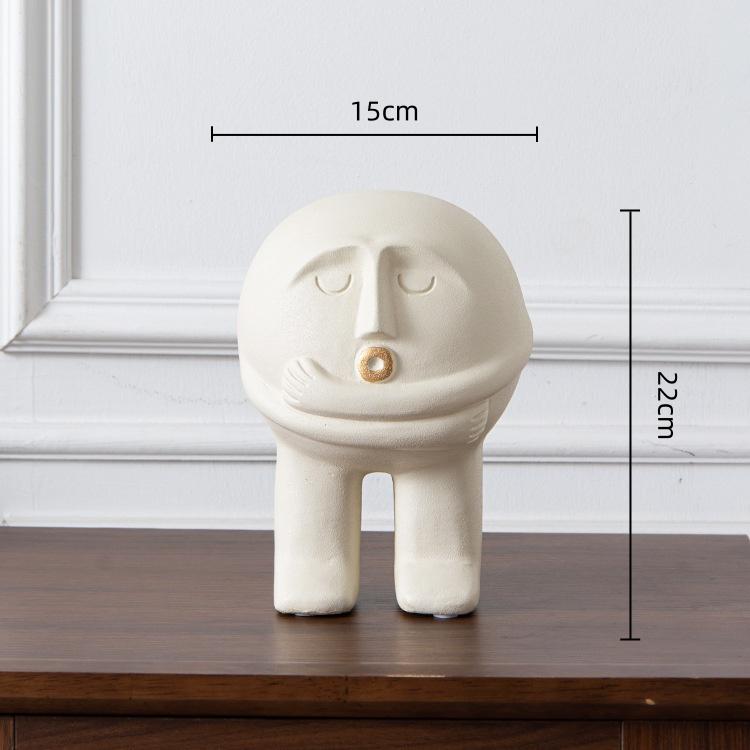 Resin Handicrafts Realistic Figure Sculpture Cartoon Round Man Caring Person Decorative Figurines Home Decoration Accessories