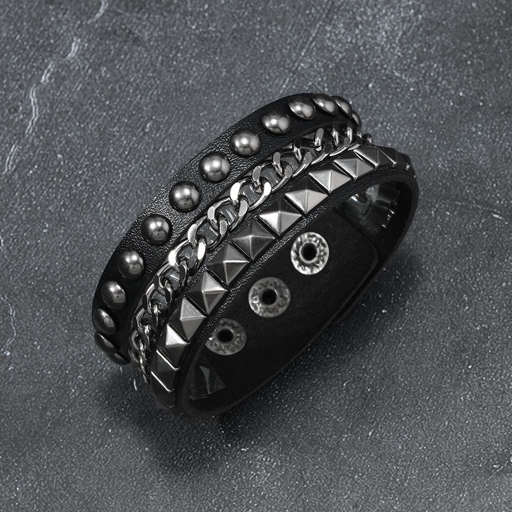 Herren Europäisches & Amerikanisches Punk Multi-Layer Retro Leder Nieten Kette Armband