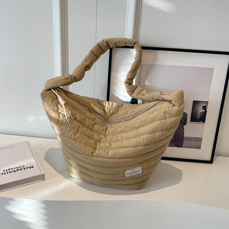 

Lightweight large-capacity bucket bag 2025 new versatile casual shoulder oblique span bag fashionable and simple handbag One size хаки