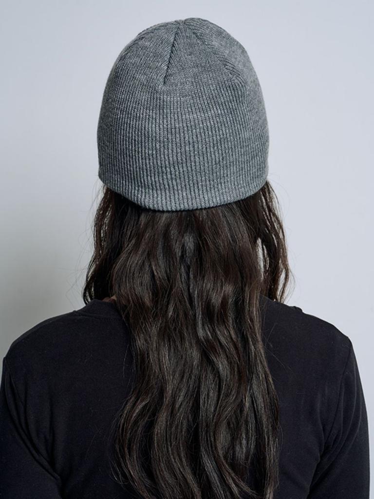 RAMEE Pendant Logo Beanie [Gray]