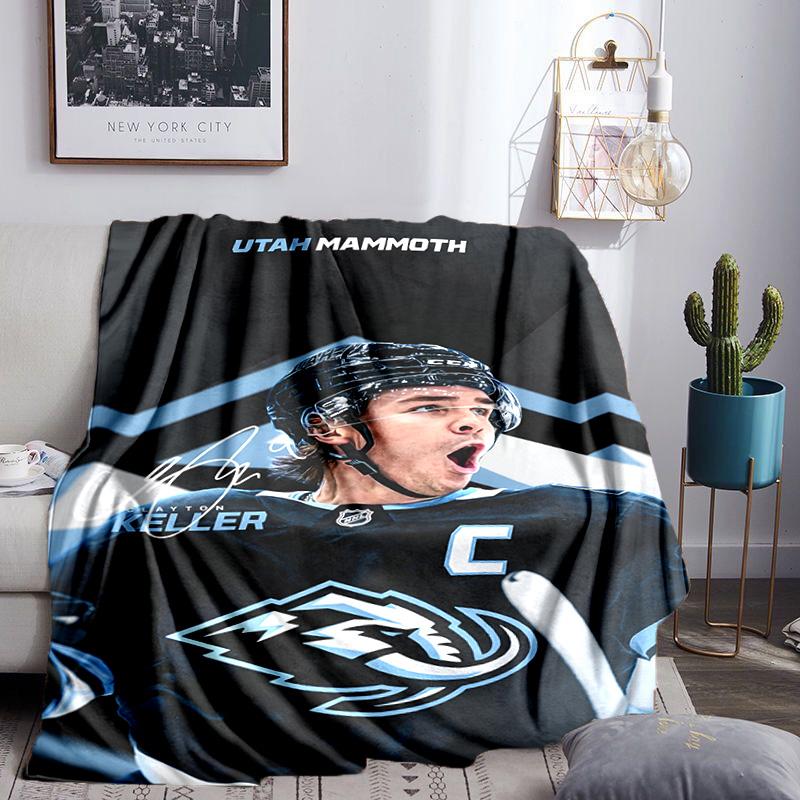 Mammoth Hockey Throws Blanket Flannel Blankets Plush for Couch Bed Gifts for Men Women Travel Picnic Blanket Christmas Fan Gifts