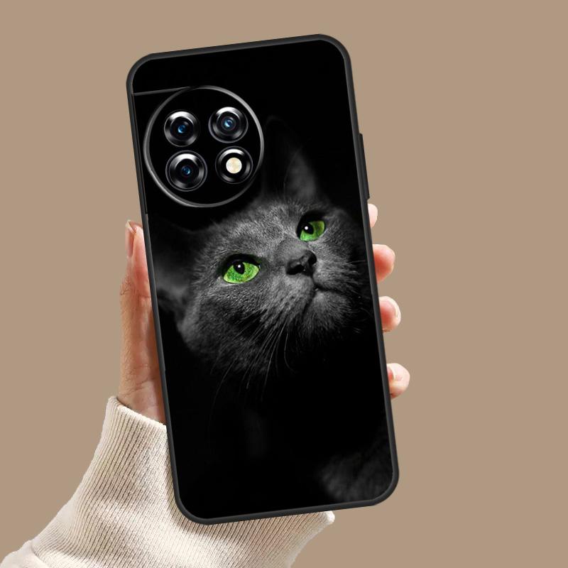 Black Cat Staring Eyes Case For OnePlus 12 11 9 10 Pro 12R 10R 9R 8T 10T Nord 3 2T N10 N20 N30 CE 2 Lite CE4 Cover