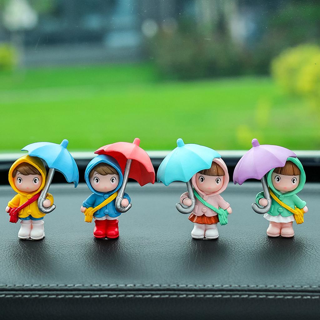 4 Stück Niedliches Regenschirm-Paar Auto-Innendekoration Actionfiguren Auto-Rückspiegel Armaturenbrett-Ornamente Geschenk Mini-Zubehör