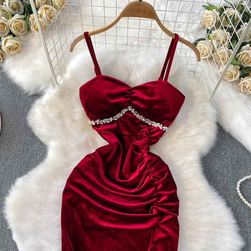 Dinner Dress Women's Autumn and Winter Premium Sense Velvet with Chest Pad Suspender Skirt Diamond Waist Elegant Split Dress