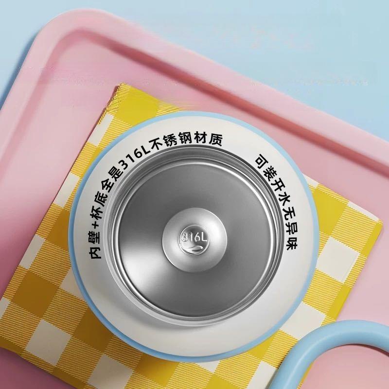 Cute Cartoon Thermal Water Bottles With Handle Insulated Cup 316 Stainless Steel Double Drinking Vacuum Flask Straw Cup 550ML