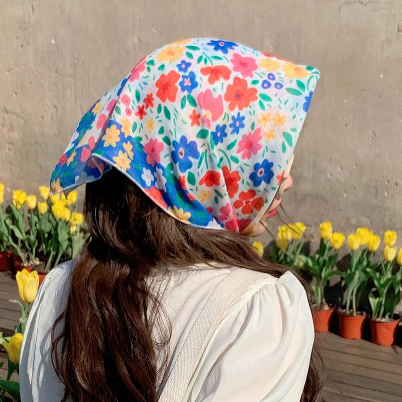 Summer pastoral silk scarf women's floral cotton and linen small square scarf Korean small fresh headscarf seaside beach sunscreen headband