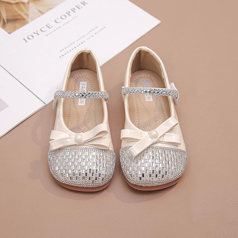 

Girls princess shoes children s shoes 2025 summer new foreign soft sole little girl leather shoes bow baby single shoes 50 pairs in a whole box of 26-30 yards