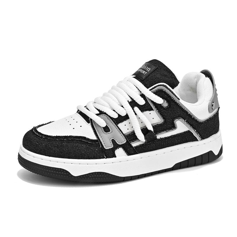 Mens Board Shoes 2026 Autumn New Low Top Sneakers Young Students Trendy Luxury Design Comfortable Casual Sports Shoes for Men