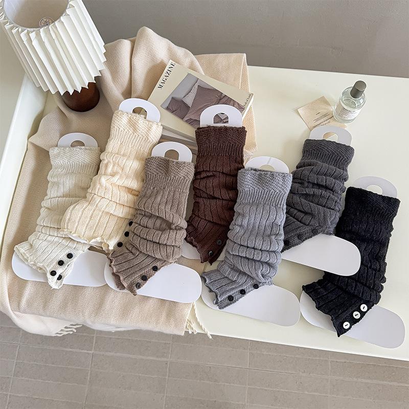 Female Autumn New Solid Color All Match Knit Show Thin Button Step Foot Pile Socks