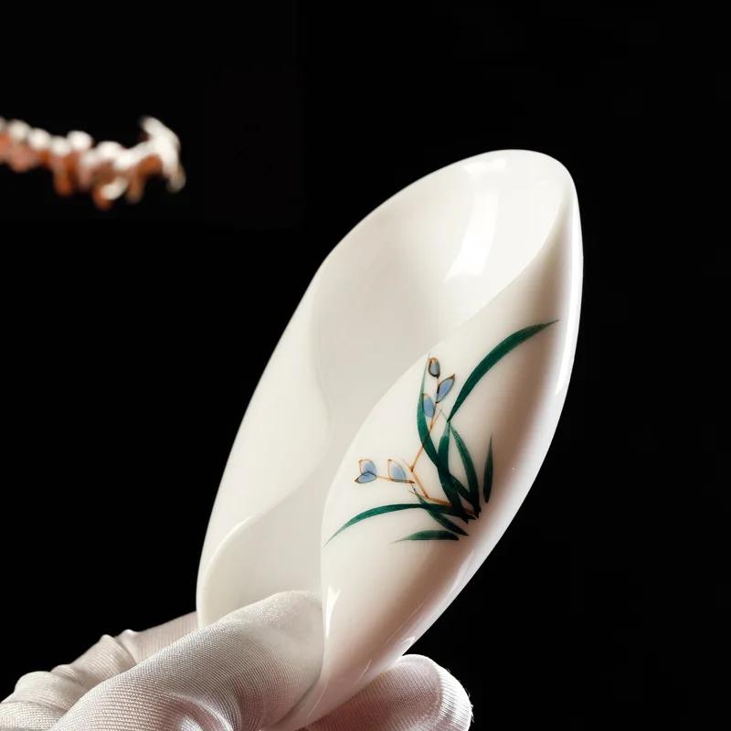 

Tea Holder Hand Painted White Porcelain Ceramic Tea Ceremony Utensils the Saucer Tea Spoon