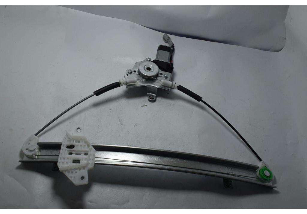 Car Window Regulator 82402-H1000 for Traka (2003-2008)
