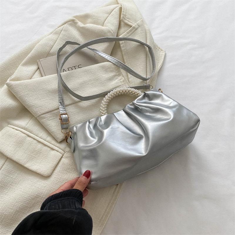 Gefaltete Mode ausländischer Stil Perlenhandtasche 2025 Frühling neu vielseitig ins Textur Schulter Messenger kleine quadratische Tasche