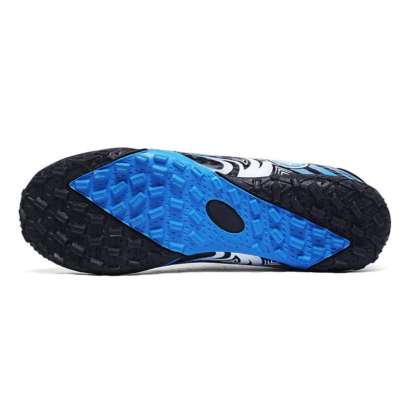 Unisex Non-Slip Wear-Resistant Youth Football Training Shoes with Long Multi-Studs