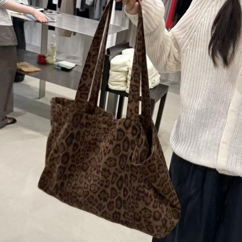 Han Dai high-texture super soft suede leopard print cloth bag large-capacity bag versatile shoulder bag commuter tote bag