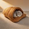 Pet Dog Cave Bed Thick Fleece Warm Soft Slipper Shape Beds Puppy Cats Tent Sleeping Mats Winter Pets Indoor Triangle Nest