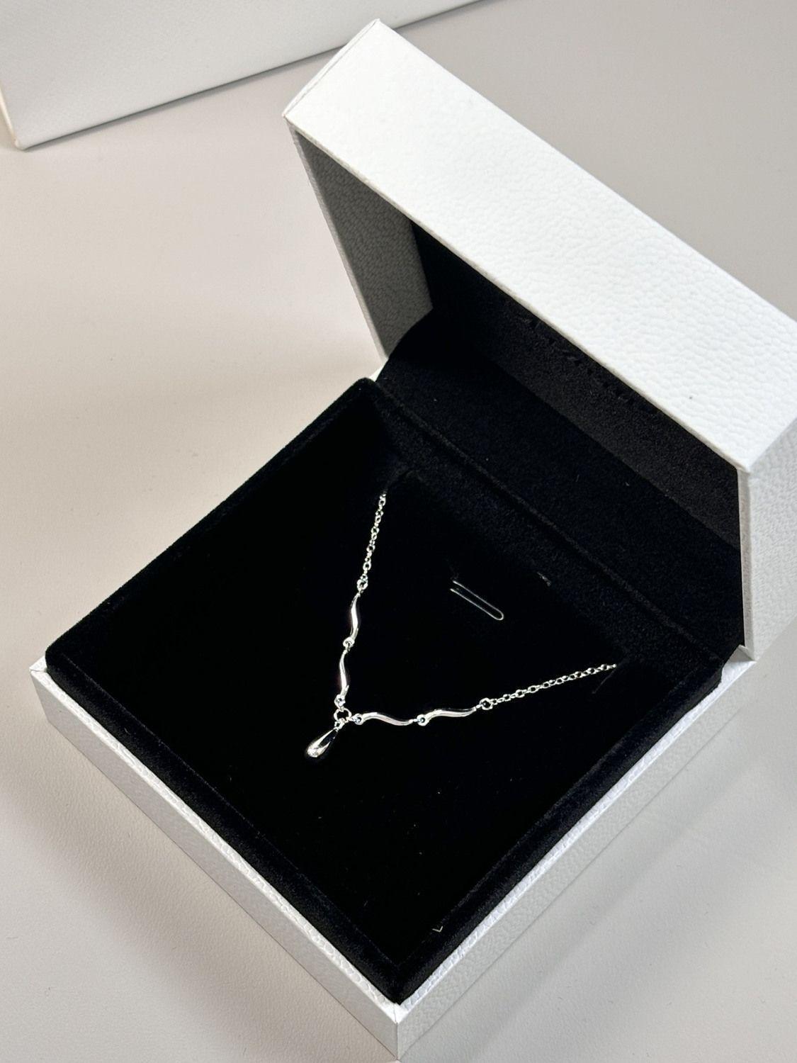 S925 silver water drop necklace female versatile temperament niche design sense to give girlfriend birthday gift