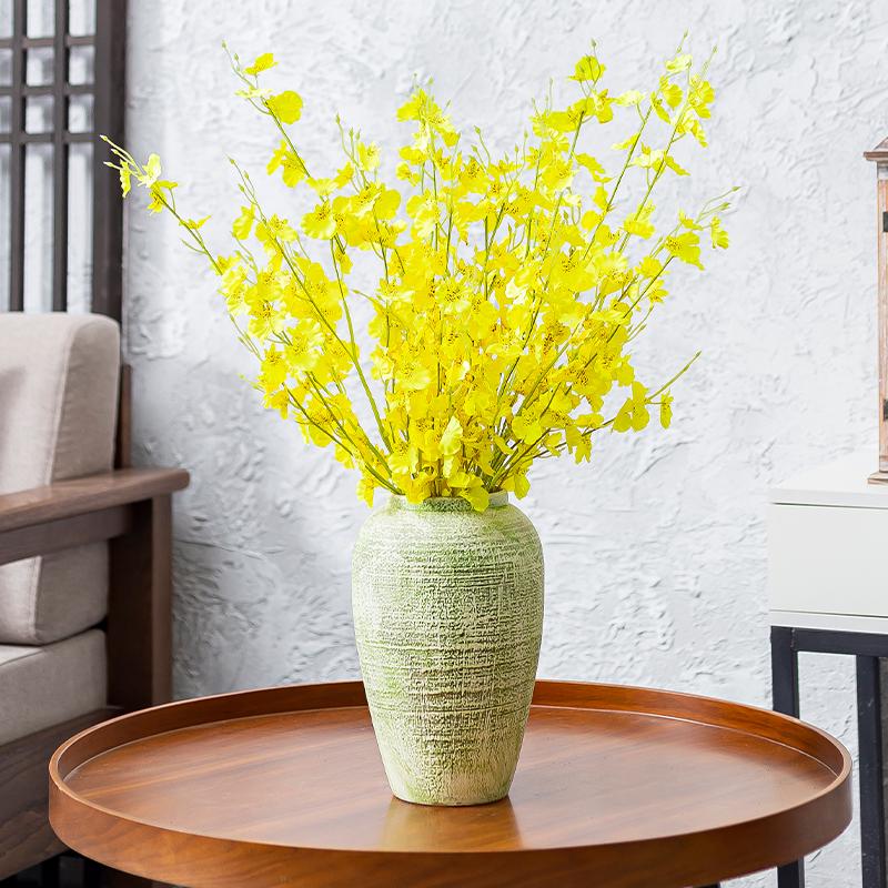 Nordic Ceramic Luxury Vase for Living Room - Minimalist Flower Arrangement Decor