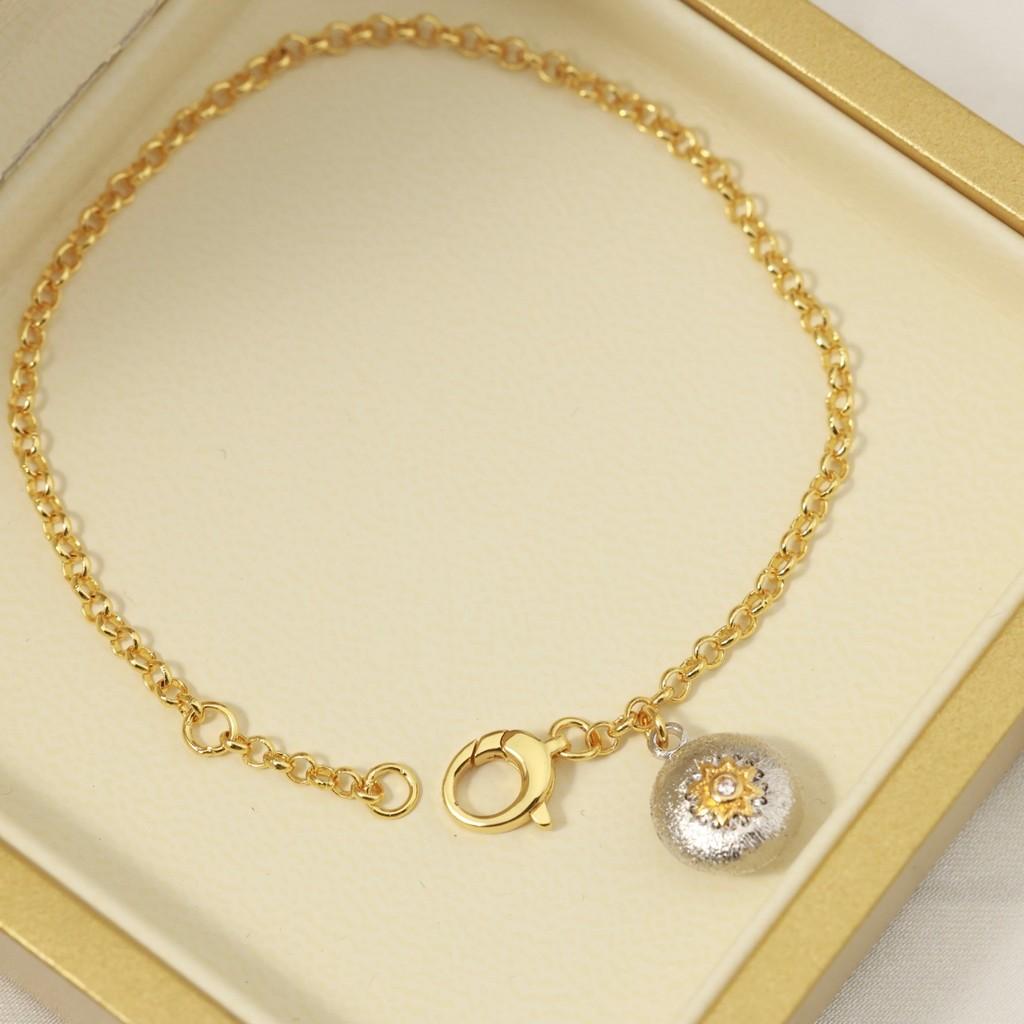 

Итальянский ювелирный бренд высокого класса, браслет в стиле ретро-дворца, изготовленный из материала под золото, с гальваническим покрытием 18-каратным золотом толстого слоя с высоким качеством золотой