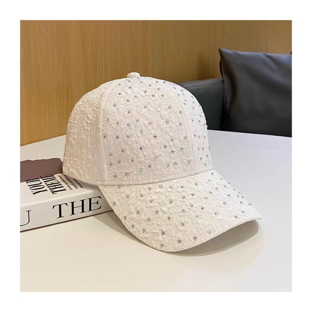 Korean Style Rhinestone Sun Hat: Women's Fashionable Curved Brim Cap for Outdoor Travel 2025