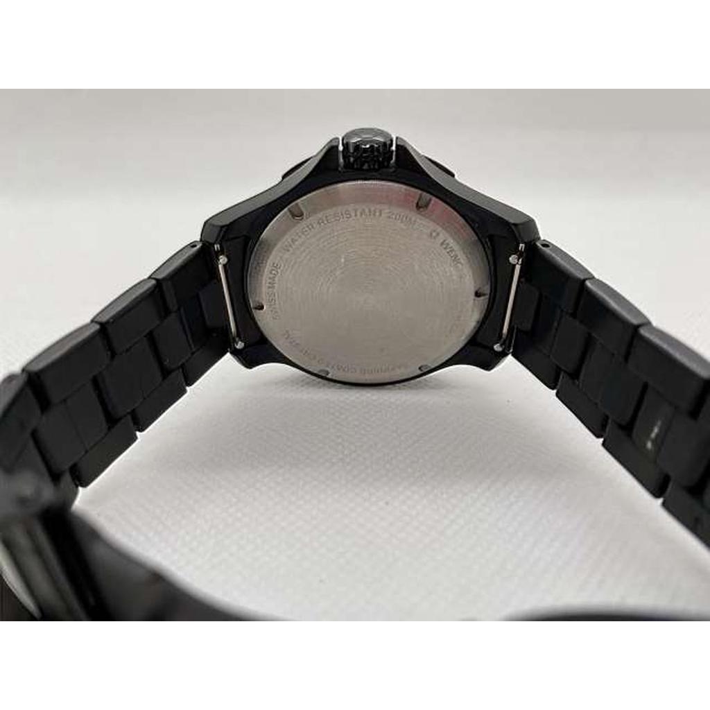 Used WENGER 01.0641.135 Seaforce