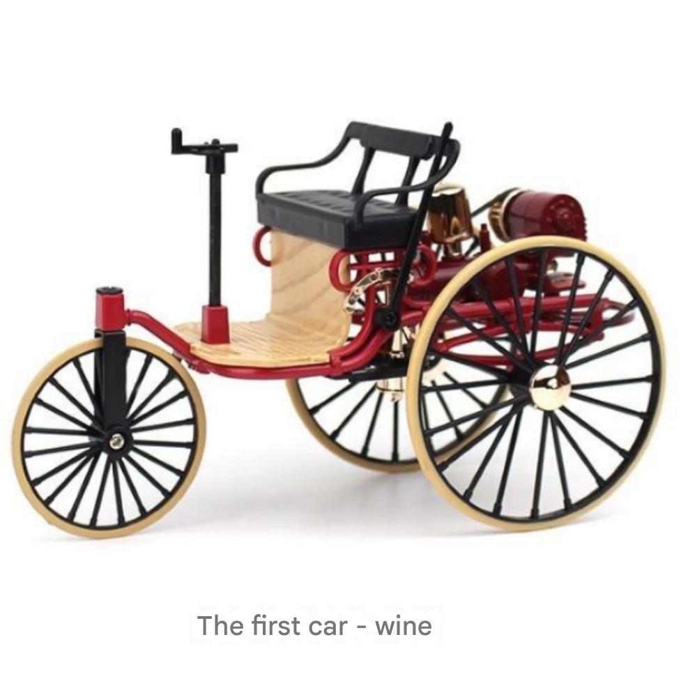 

Classic Car Karl Benz Patent-Motorwagen1886/1893 Model 1:12 Die-cast (Option 2)