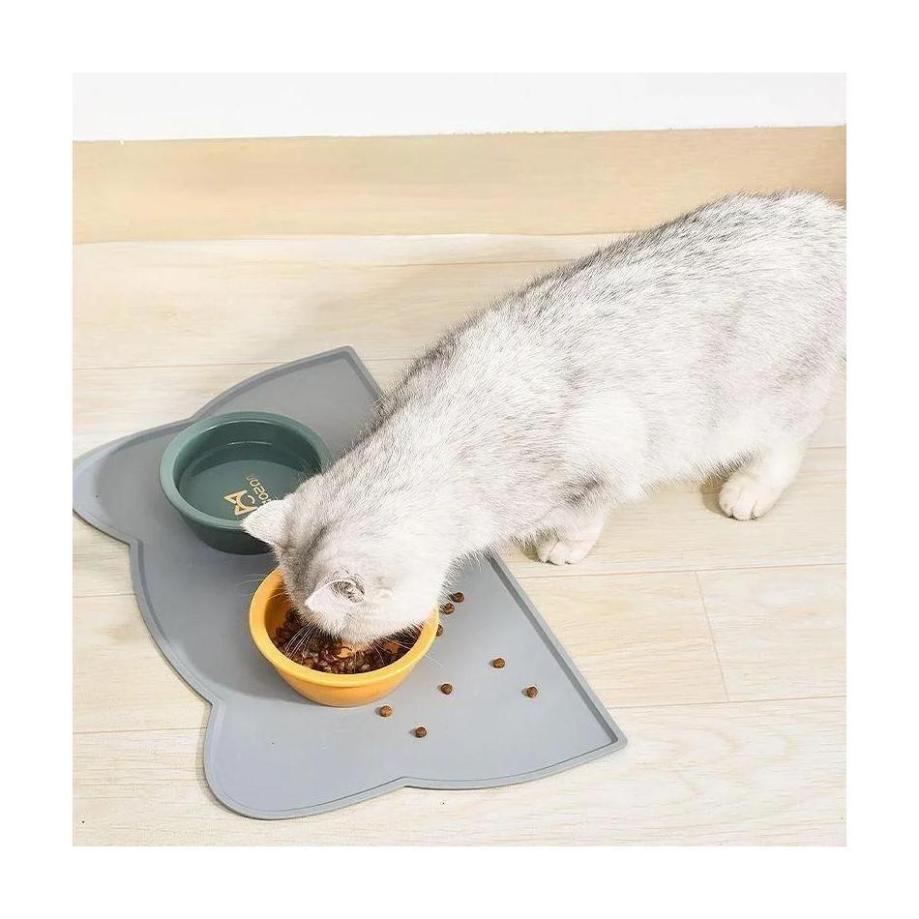 1 Pcs Anti Overflow Anti Slip Waterproof and Easy To Clean Pet Silicone Meal Mat Cat and Dog Mat Pet Meal Mat