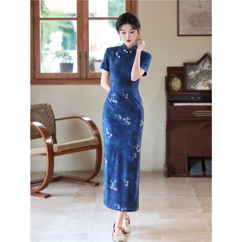 Blue tie-dye short-sleeved cheongsam women's daily slim-fitting and thin high-end temperament elegant medium and long retro style dress