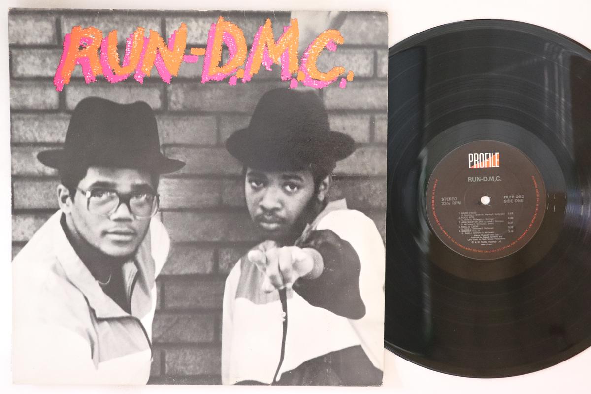 

LP-пластинка RUND.M.C. Круглый.м.с. FILER202 ПРОФИЛЬ UK Рэп Хип-хоп Ритм-н-блюз Б/У