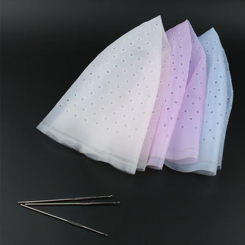 Silicone Highlighting Cap for Hair Coloring - Pre-Punched Holes, Reusable & Durable Hair Dye Tool for Balayage & Hair Treatment (Home/Salon Use)