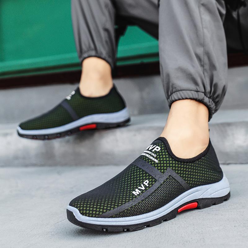 2024 New Men Sneakers Mesh Men Casual Shoes Summer Breathable Sports Shoes Outdoor Walking Shoes Breathable Slip-on Mens Loafers