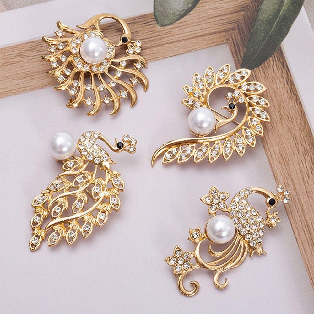 Rhinestone Pearl Scarf Buckle Elegant Jewelry Clip for 4PCS for Women