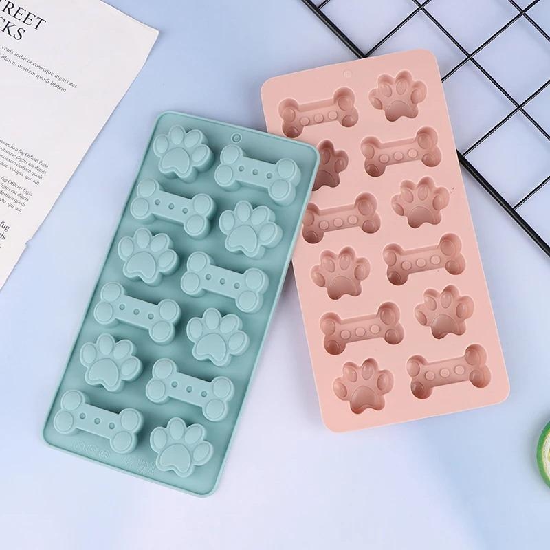 1Pcs Silicone Dog Bone Paw Mold Pink Blue For Dog Biscuits Treats Ice Cubes Chocolate Cake Candy