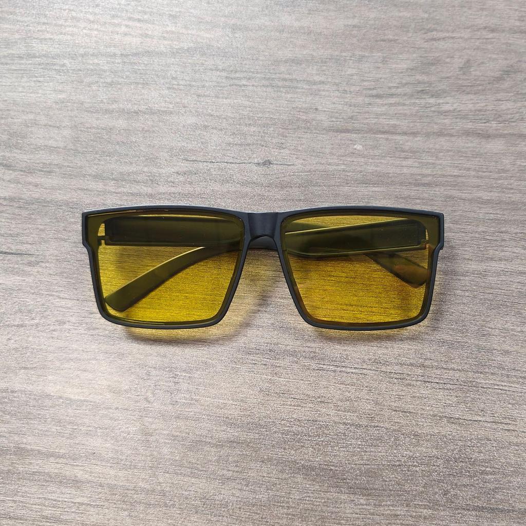 G-Family Gradient Blush Multi-Color Sunglasses with Vertical Rice Nail Design