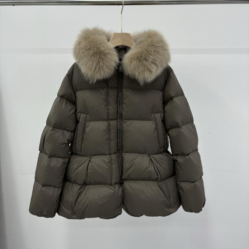Autumn and winter new European station hooded fox hair big fur collar A version thin thick short white duck down jacket