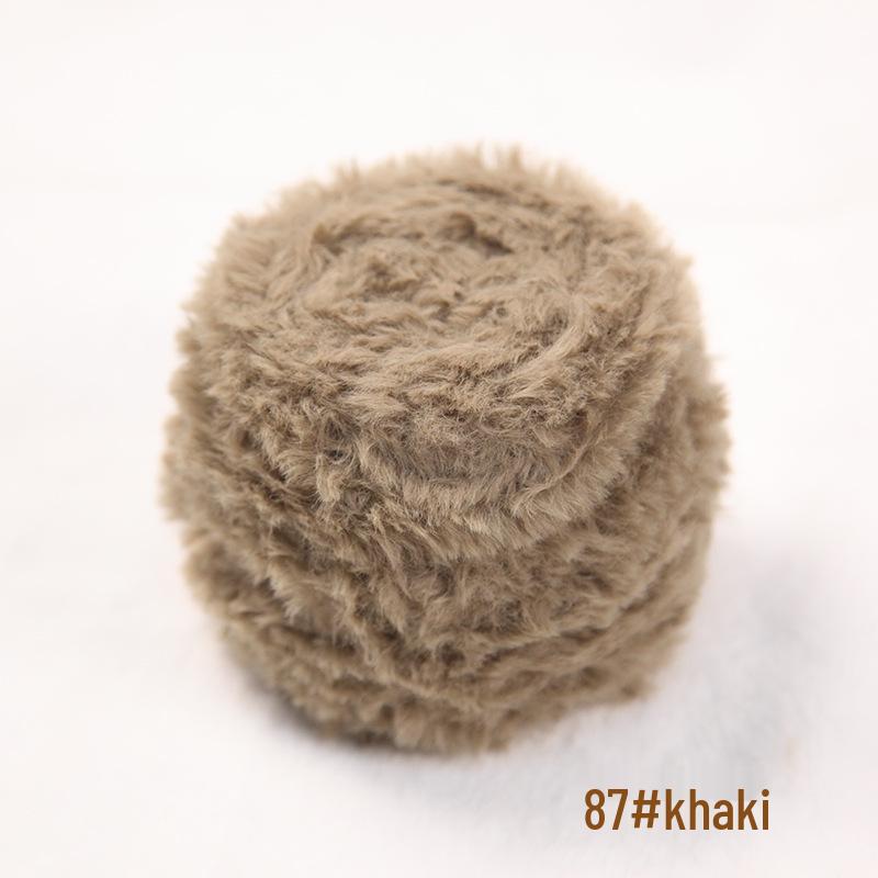 Gradient Dyed Faux Fur Hand-Spun Mink Velvet Yarn – Perfect for DIY Chunky Scarves and Hats