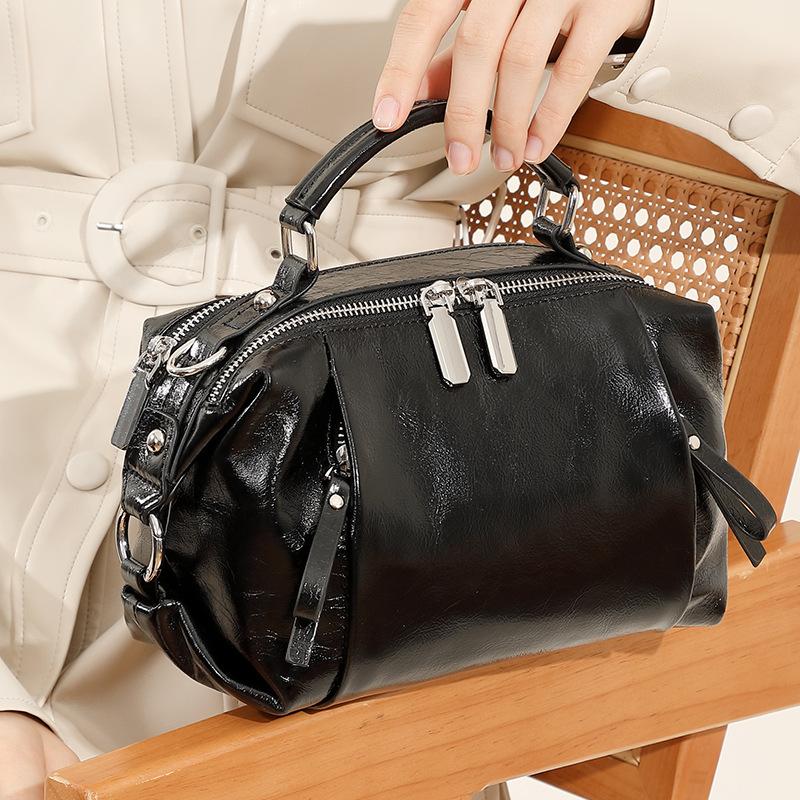 Spring and Summer European and American Boston Bag Genuine Leather Women's Bag Pillow Bag Handbag New Top Leather One Shoulder Cross Span Bag