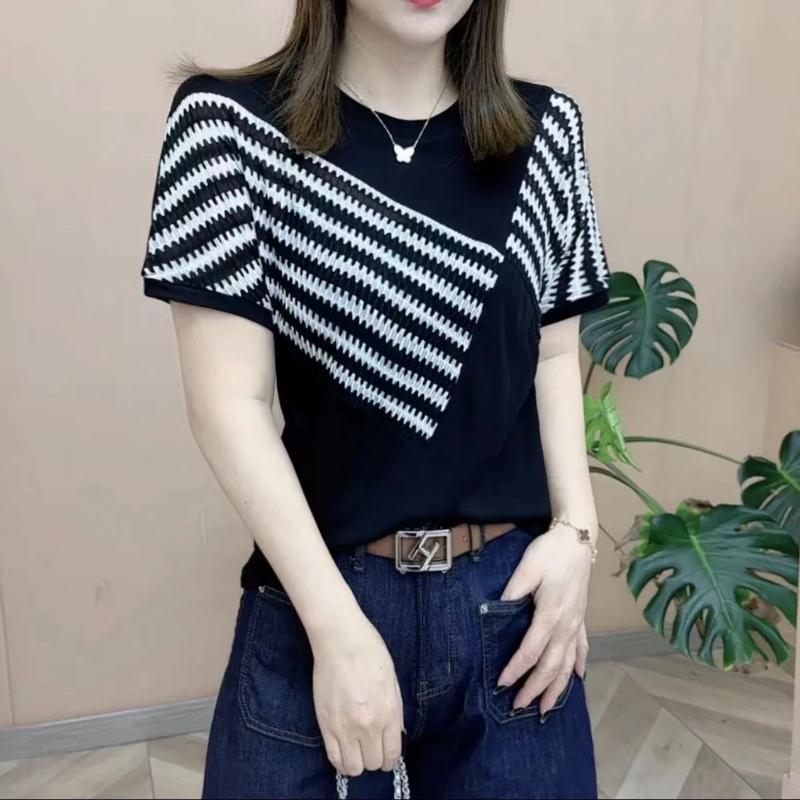 Cotton Patchwork Striped T-shirt for Summer Fashion Stylish Short Sleeved Round Neck Top for Women
