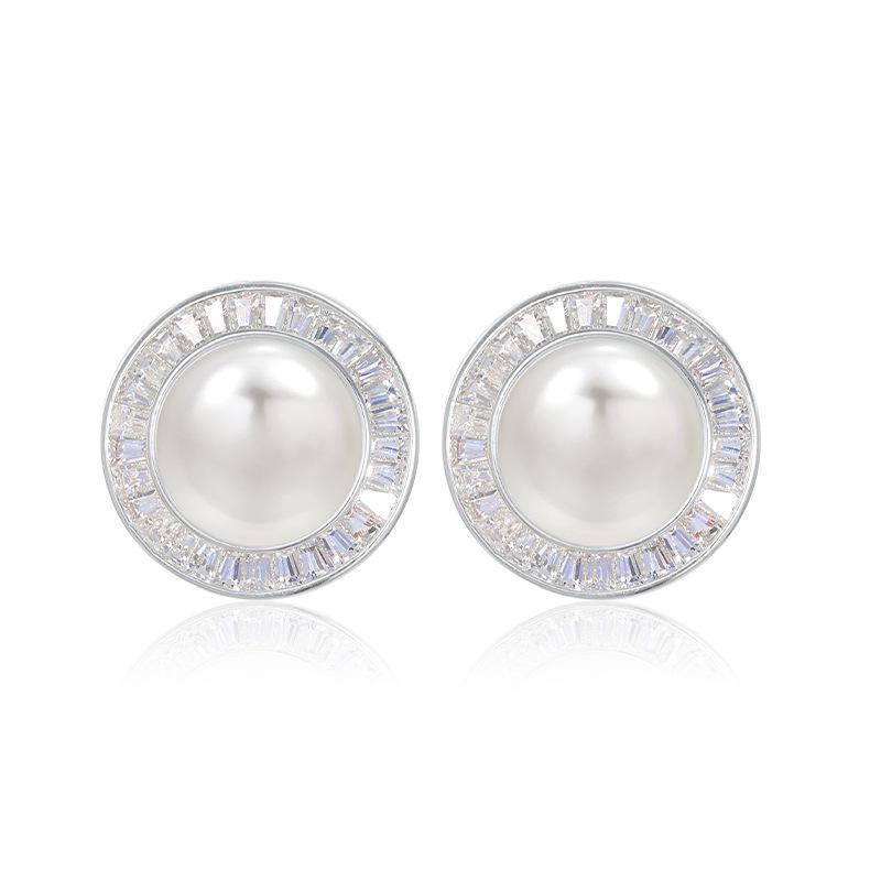 Shining Pearl Copper Alloy Earrings: Light Luxury, High-End Gold-Plated with Strong Color Retention