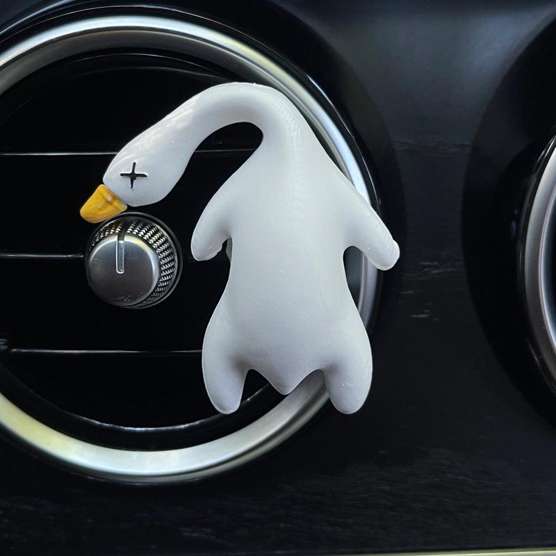 New Aromatherapy Little Duck Car Vent Ornament with Scent Chips