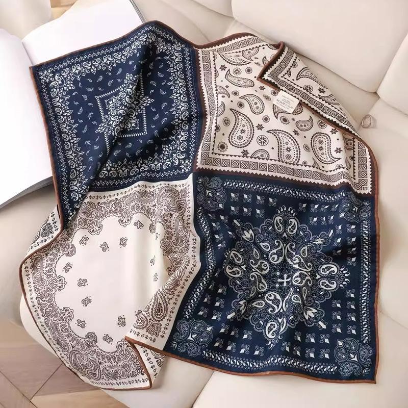 Mulberry silk wool 65 silk wool blended eight-sided exquisite square scarf women s spring and autumn double-sided heterochrome high-end silk scarf Standard