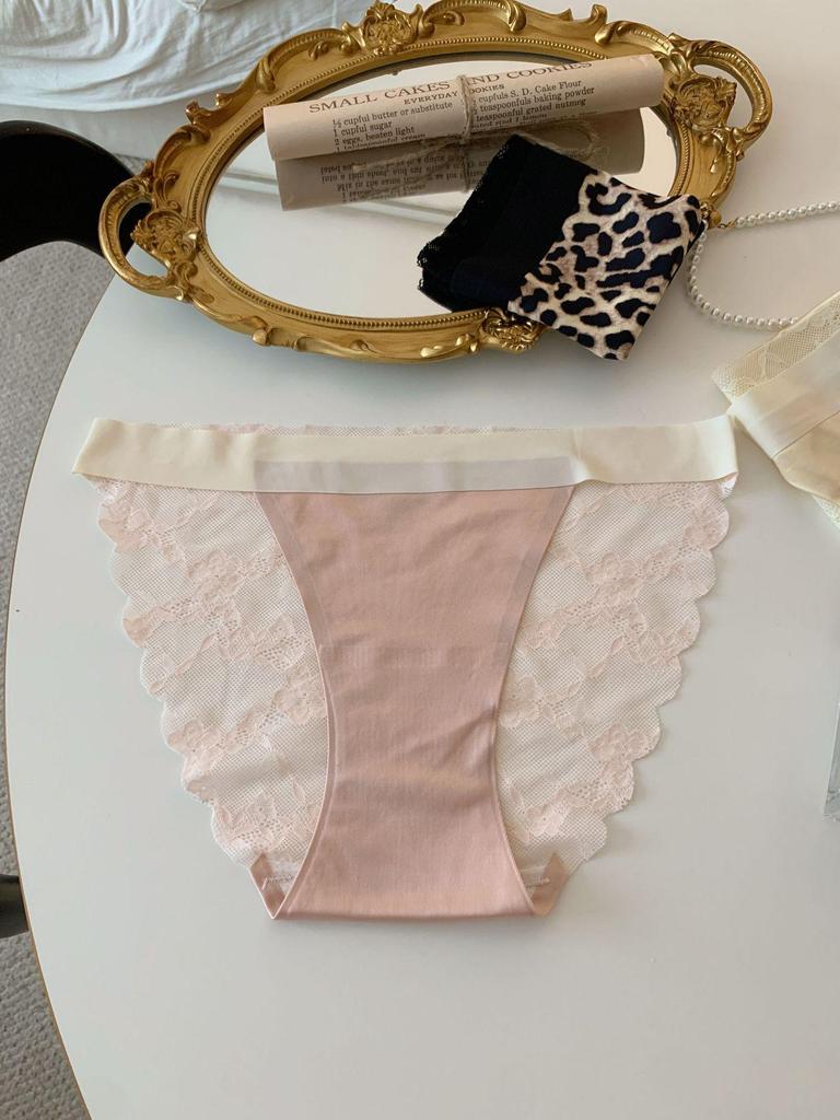 Leopard Print Lace Low-Rise Seamless Thong - Sexy Ice Silk Panties for Women