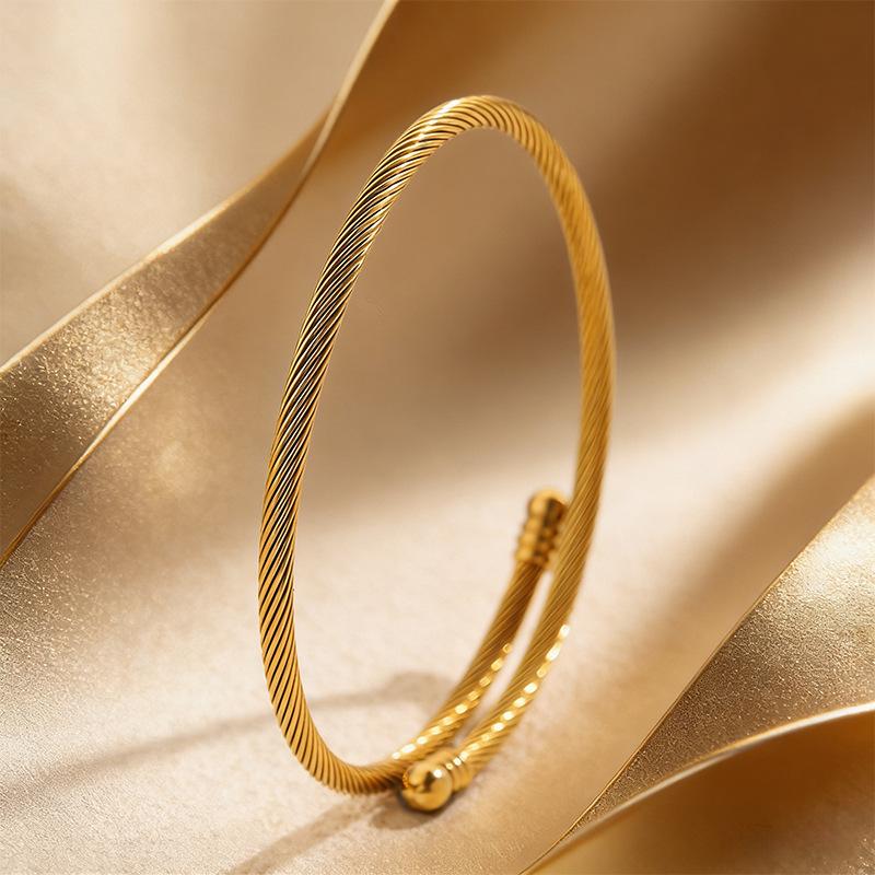 Simple design stainless steel for girls, high-end steel wire opening non-fading , steel titanium