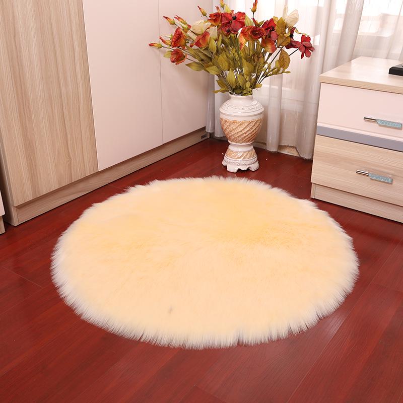 Nordic Round Faux Wool Rug for Bedroom or Living Room