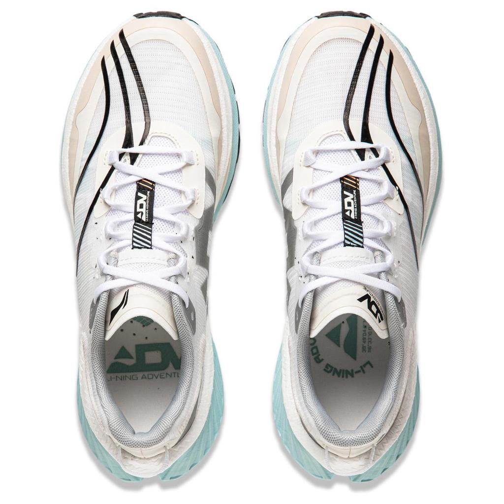 Li Ning Lu Ban Technology Low Top Running Shoes Women Sneaker Off-White ARNU004-1