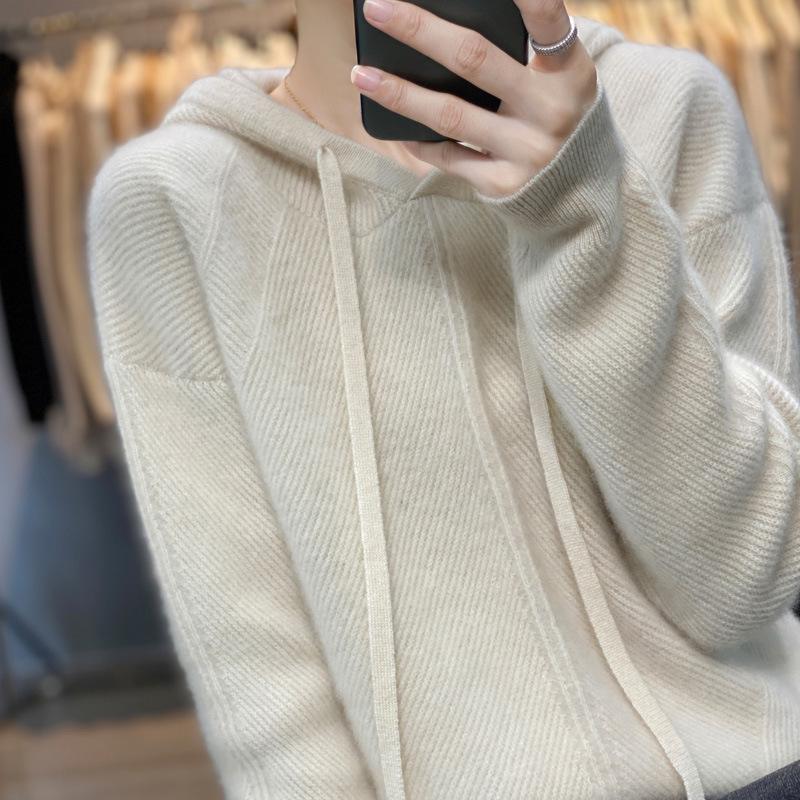 Women's Wool Hooded Sweatshirt: 2025 Autumn/Winter Loose Knit Cardigan Pullover.