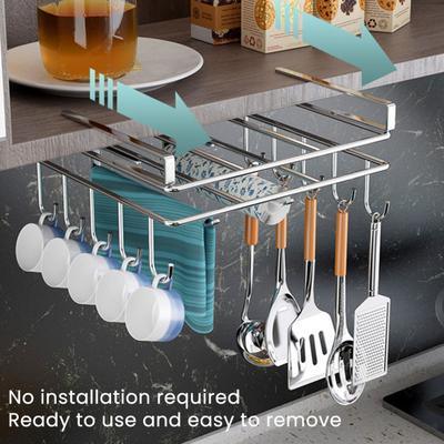 Einklippbares Regal unter dem Schrank Aufbewahrungsregal mit 10 Haken 2 Handtuchstangen und Schneidebretthalter Bohrfreie Montage Tasse