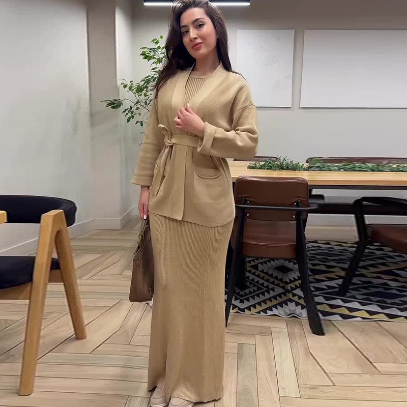 2024 Autumn Women's Lace-Up Knitwear & Slim-Fit Skirt Set