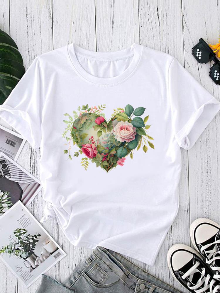 (Asian Size) Women's Clothing T watercolor cute love Graphic Female Top O-neck Tee Fashion Print Casual Short Sleeve T-shirts