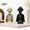 Halloween Tabletop Decoration for Party Gothic Skull Sculpture with Top Hat And Cape, Spooky Resin Prop Display Skeleton Figurine LED Light Home Decor