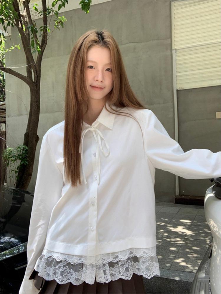Red Hall Women's Early Autumn 2025 French-Style Lace Shirt - Unique and Beautiful